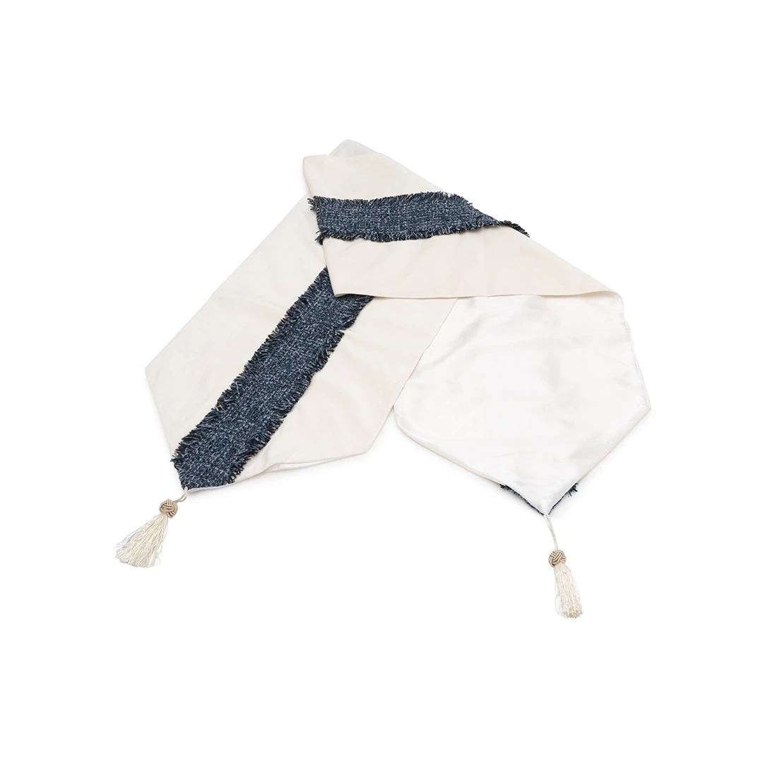 OMIXCORE TABLE RUNNER WHITE