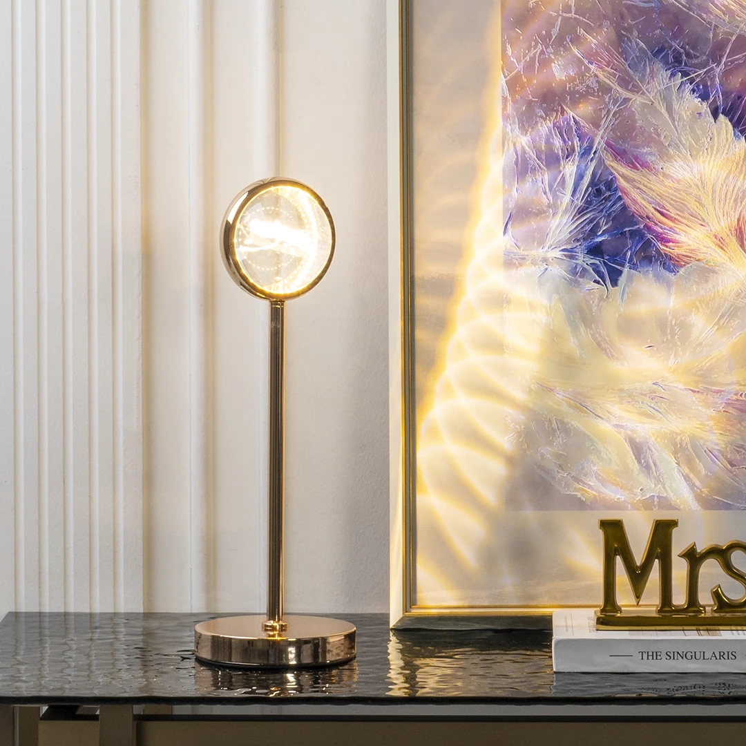 BOUNM TABLE LAMP MADE FROM METAL,GLASS