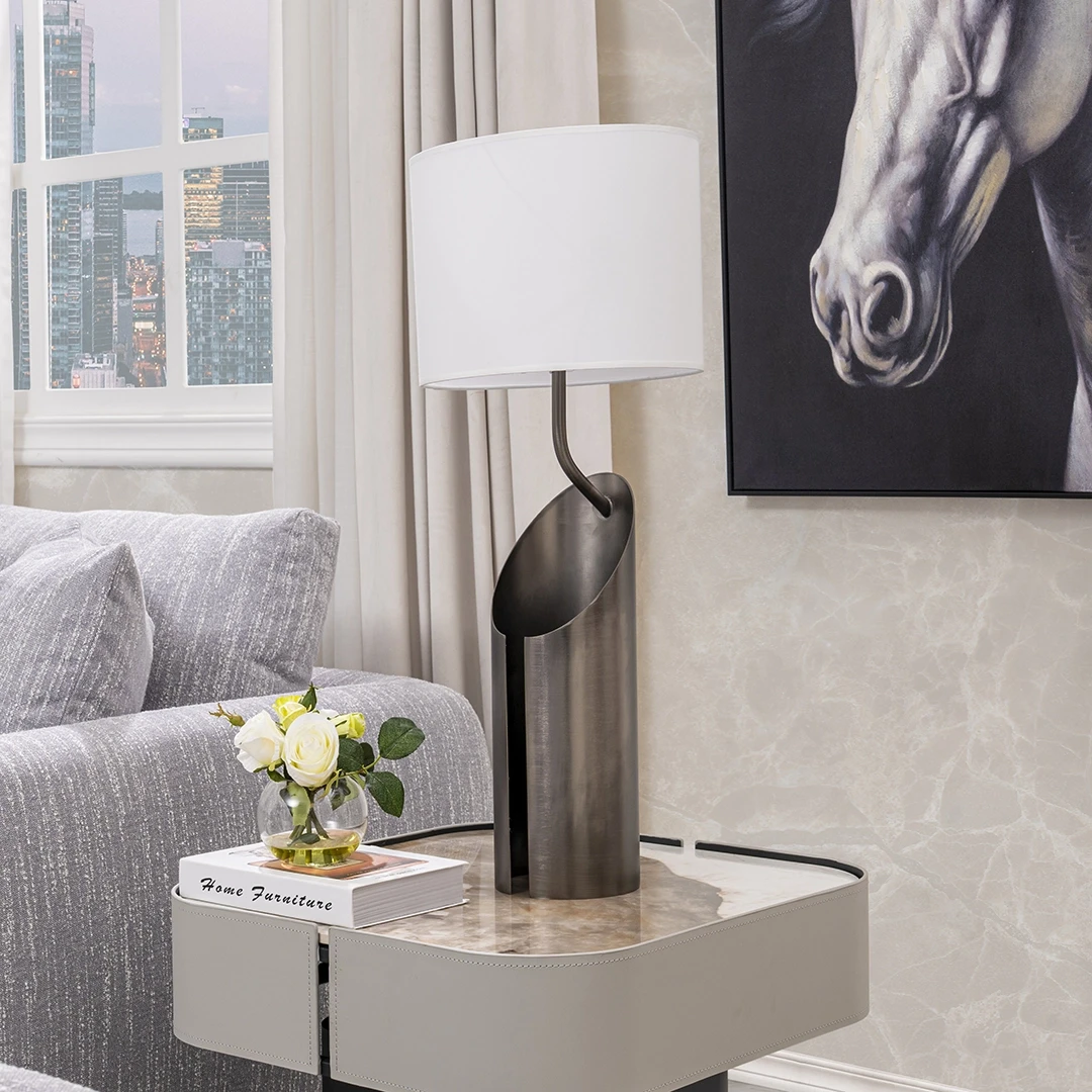 OAKLYNN TABLE LAMP WHITE AND GREY
