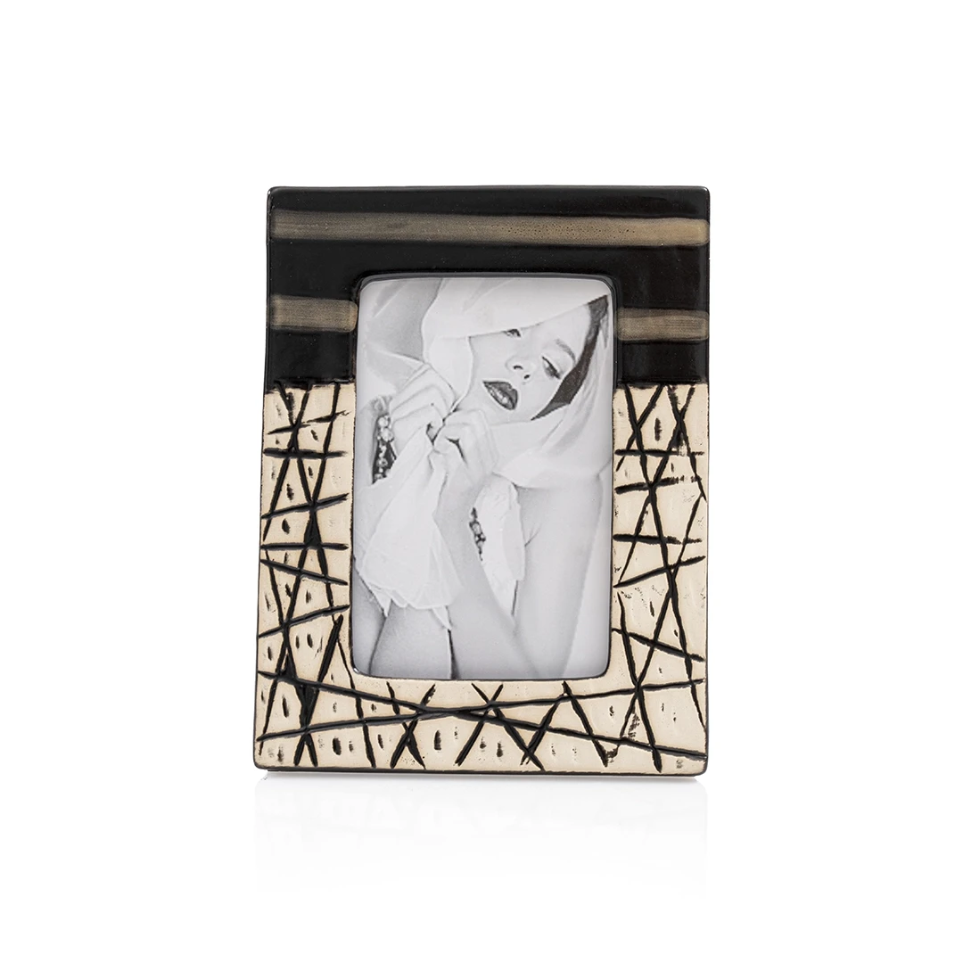 PHOTO FRAME - BROWN