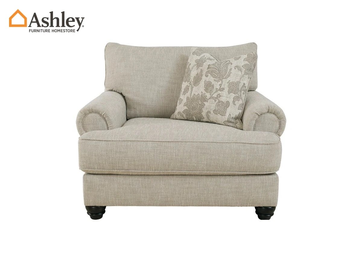 كرسي أسانتي كبير الحجم بتنجيد شينيل بيج مع وسادة مربعة، تصميم أنيق ومريح للجلوس والاسترخاء.