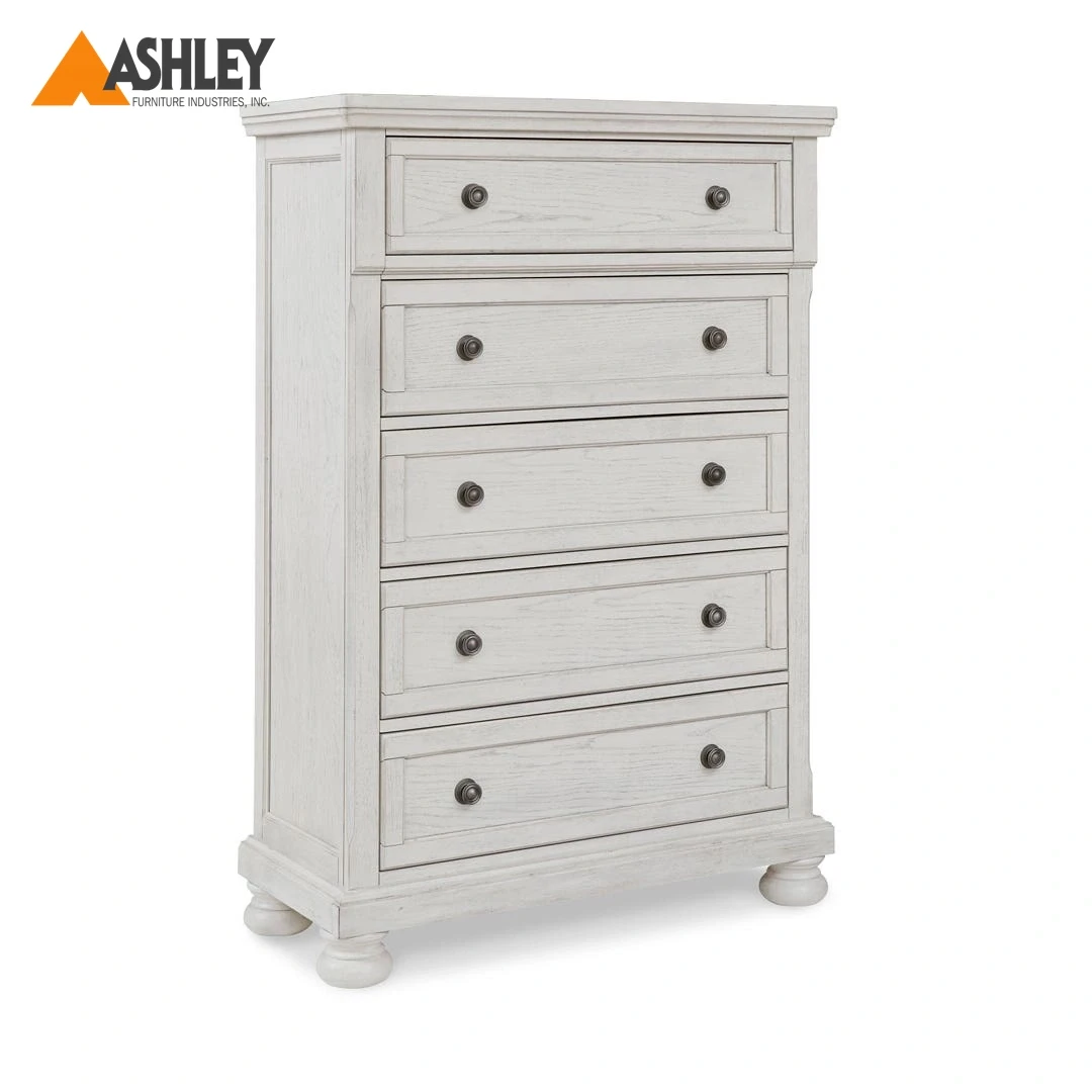 ROBBINSDALE CHEST OF DRAWERS MADE FROM ENGINEERED WOOD