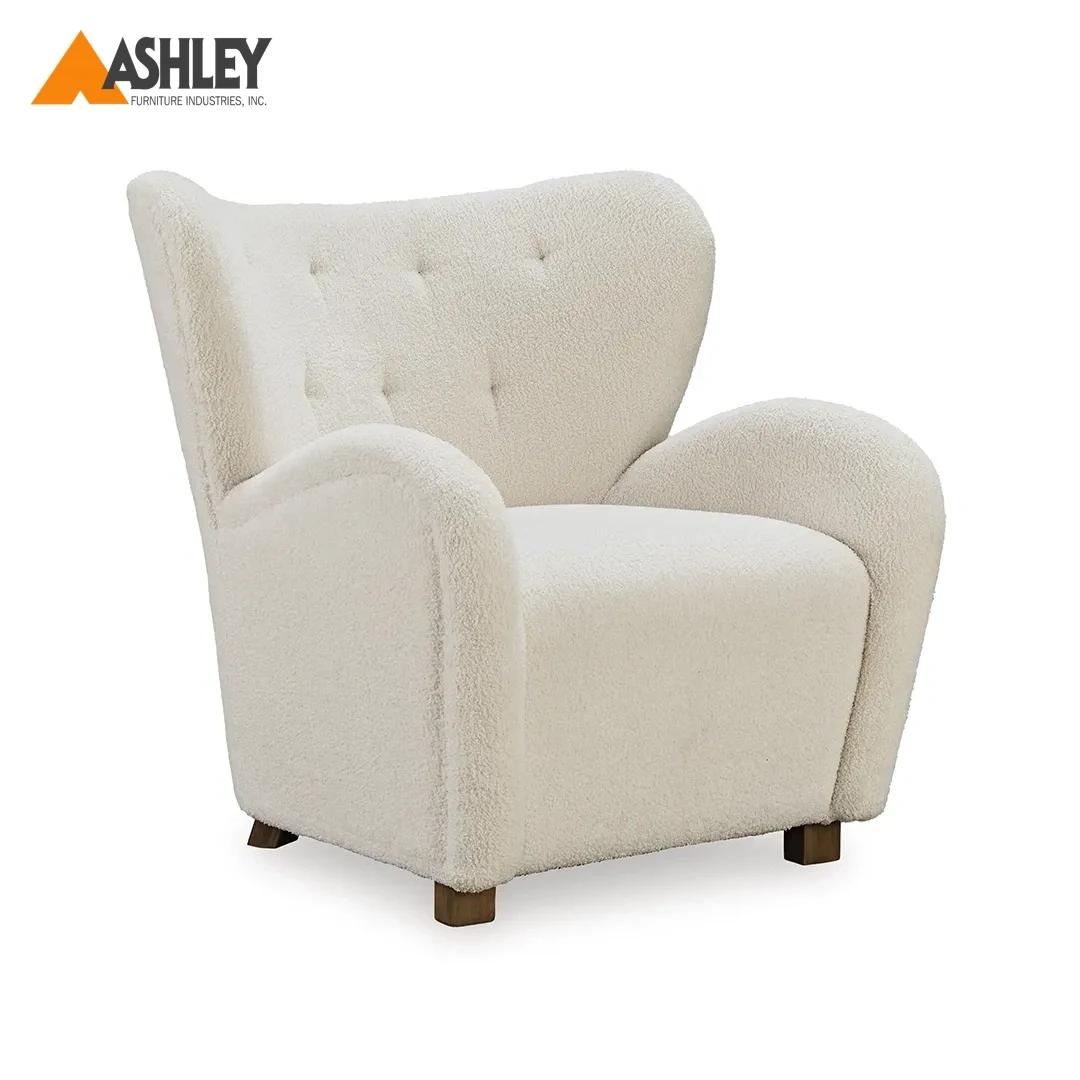 LARBELL CHAIR MADE FROM FUR