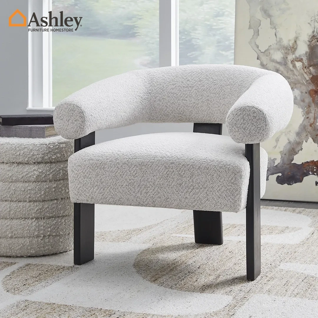DULTISH CHAIR MADE FROM FABRIC