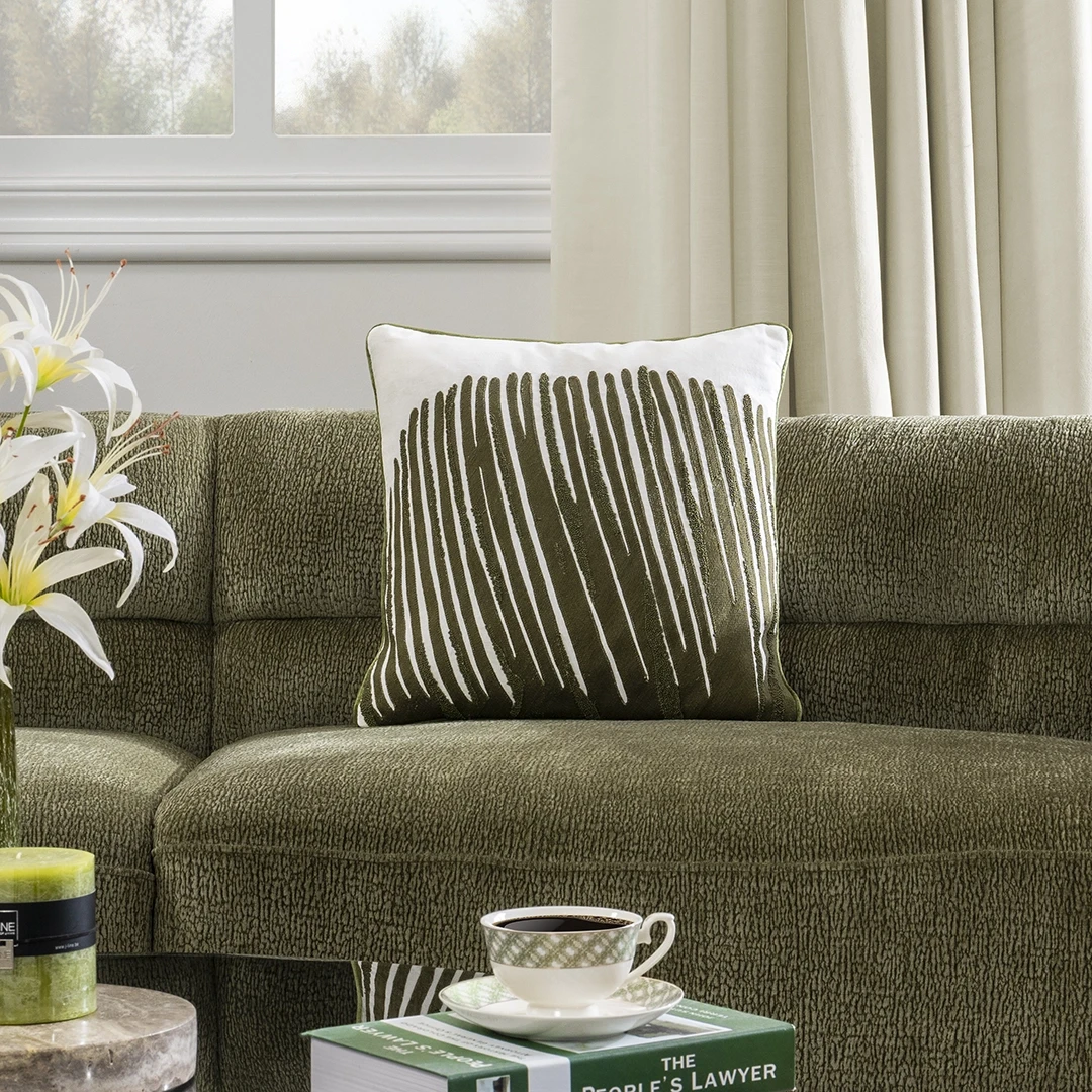 FEROVO SQUARE CUSHION MADE FROM FABRIC