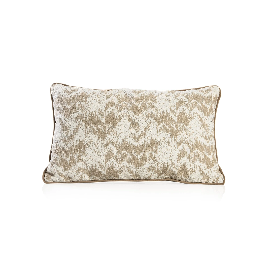 CUSHION WHITE AND BROWN