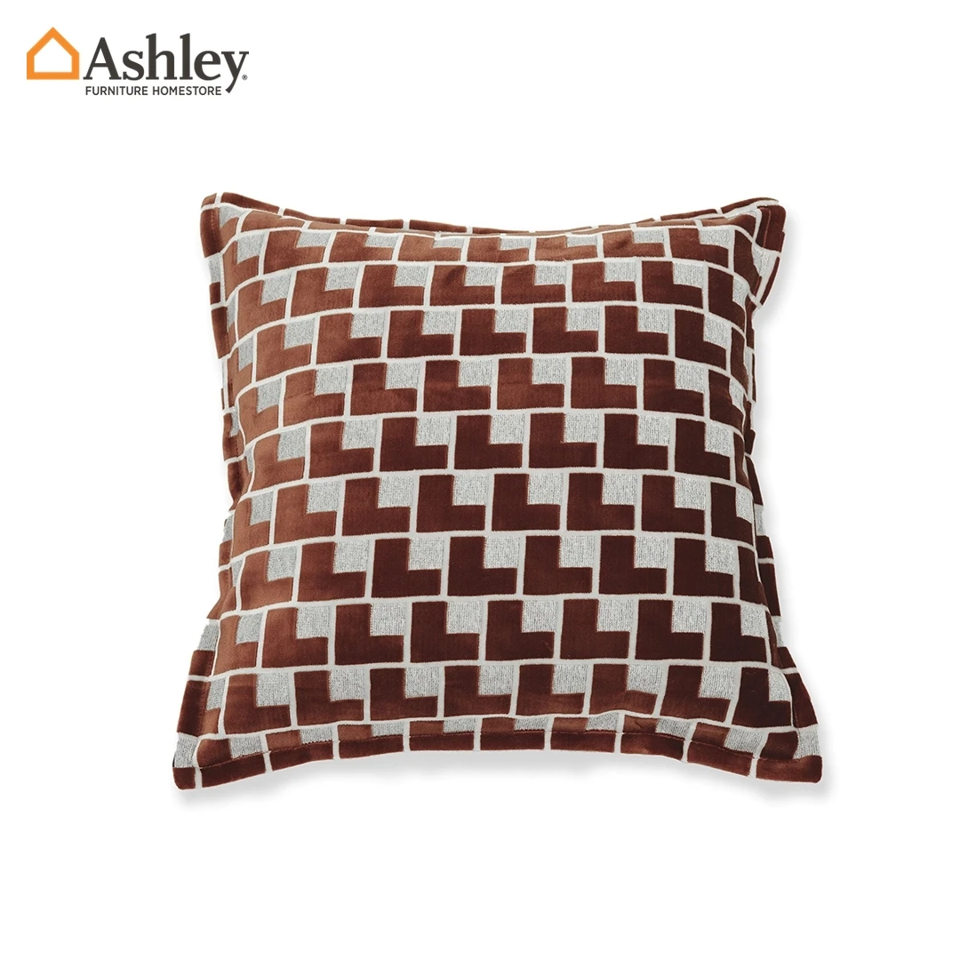 SQUARE CUSHION - RED