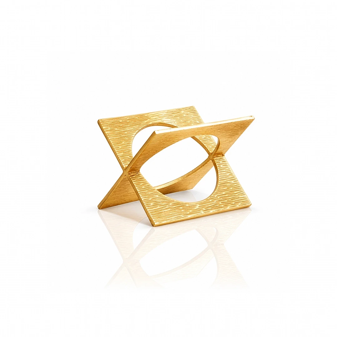 SCULPTURE - GOLD