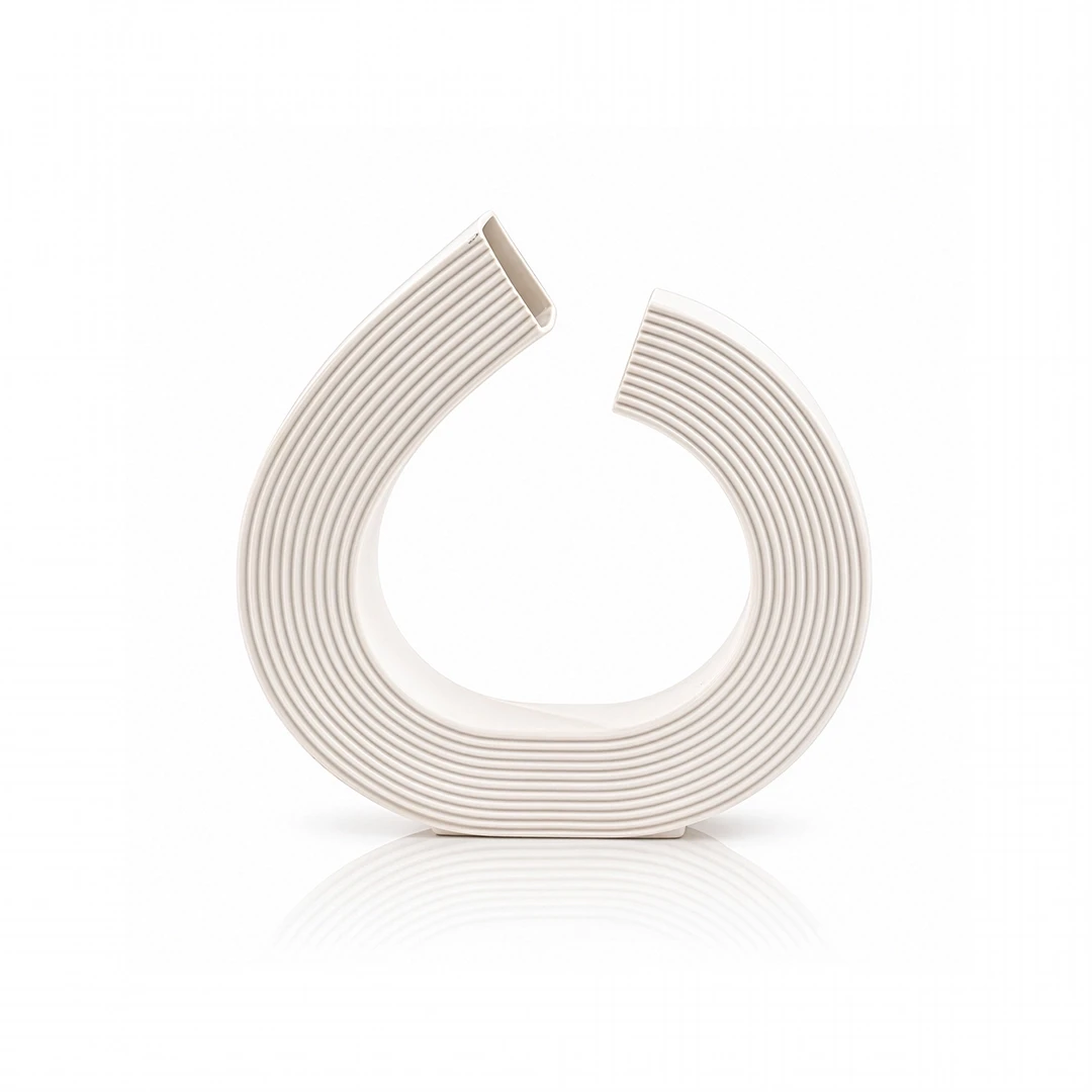 SCULPTURE - WHITE