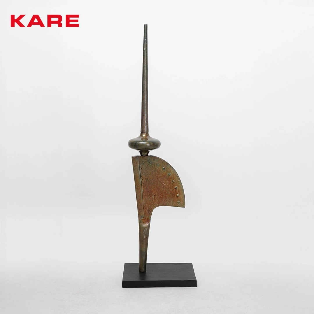 DAGGER DECO OBJECT BLACK W26 * D31 * H110 CM